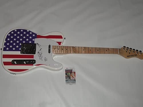 Trivium assinou a bandeira dos EUA, guitar