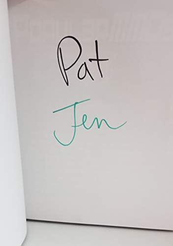 O PopularMMOS apresenta o dia de capa de Zombies assinada por Pat e Jen Primeira edição autografada