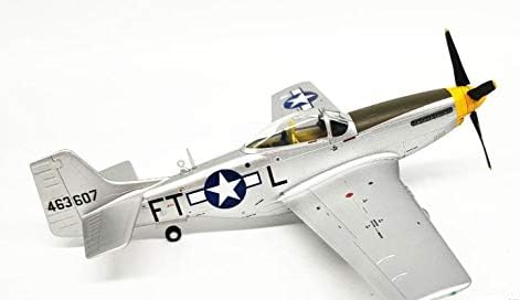 Modelo fácil USS P51D Mustang Fighter 1/48 Plano acabado de aeronave Non Diecast