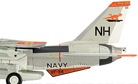 Century Wings F-14A NH105 USN VF-114 Transportador de aeronaves Kitty Hawk 1978 1/72 Aeronaves do