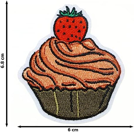 JPT - Cupcake com morango Bakery Bakery Sweets Swee