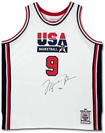 Michael Jordan assinou autografado Mitchell e Ness Jersey 1992 Team EUA.
